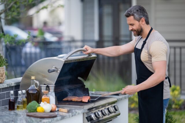 Does an Outdoor Kitchen Add Value to a Home?